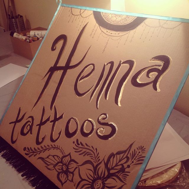 A sneak peak at my newest henna sign ! Look for it at the Arab & Chaldean festival at Hart Plaza in Detroit this weekend aug 1-2 and then next weekend aug 8-9 at @diypsi in Ypsi  #henna #hennas #hennatattoos #kellycaroline #tattoo #tattoos #mendhi #festival #weekend #designs #detroit #ypsi #ypsilanti #diypsi #hartplaza #art #artist #artfair #arabandchaldeanfestival #chaldean #arab #hennaart