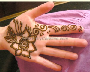 henna party, henna artist, michigan, ann arbor, kelly caroline, paisley henna design, floral henna, brial henna