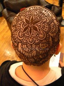 henna crown, henna on head