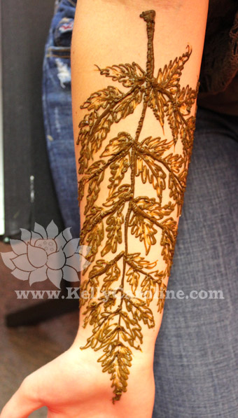 fern leaf henna tattoo, botanical henna