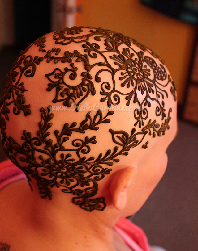 henna crown design, henna crowns, henna crown design with flowers, henna for head