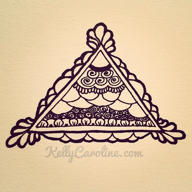 Triangle bit.. #triangles #drawing #henna #art #kellycaroline #ypsilanti #geometric #hennaart #tattoos #tattoo