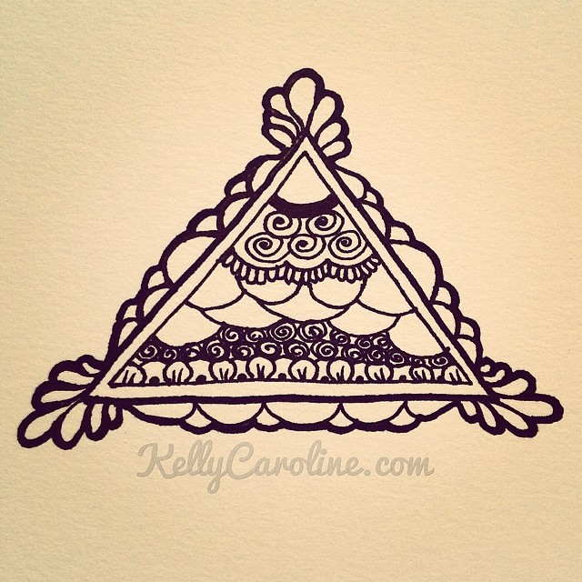 Triangle bit.. #triangles #drawing #henna #art #kellycaroline #ypsilanti #geometric #hennaart #tattoos #tattoo
