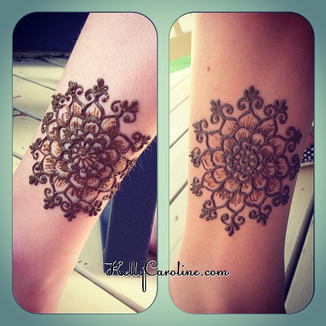 Best friend henna mandala ankle tattoos today at a 10th birthday party #henna #mandala #hennatattoo #kellycaroline #hennaartist #artist #birthday #party #tattoo #tattoos #tats #art #ankle #bestfriends #flowers #design