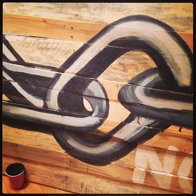 Working on a new project.. Details coming soon #art #chains #pallets #project #shading #kellycaroline #wood #paint #painting #ypsilanti #ypsi