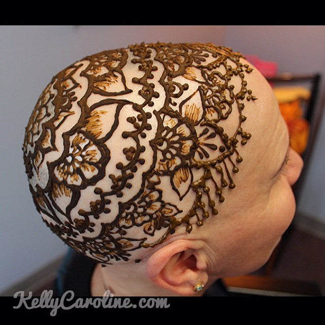 Henna Crown Design