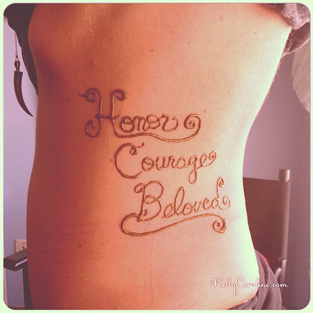 Honor Courage Beloved henna tattoo on the ribs – at my salon in Downtown Ypsilanti #henna #hennaartist #kellycaroline #tattoo #tats #tattoos #honor #courage #beloved #mehndi #ypsi #ypsilanti #script #words #art #design #artist #salon #hennadesigns #tattoodesign