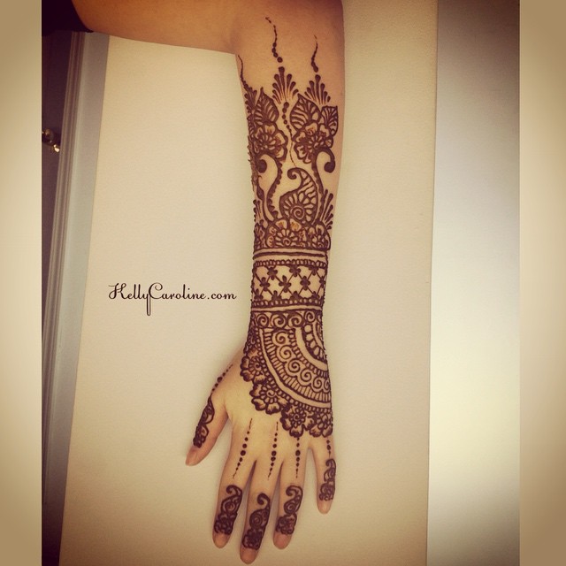 A close up of one of the newest henna designs from today. I love henna tattoos that come so far up the arm! #henna #hennas #hennaartist #kellycaroline #michigan #mehndi #ypsi #ypsilanti #westbloomfield #wedding #tattoo #tattoodesign #tattoos #floral #flower #flowers #art #artist #paisley #hennatattoos
