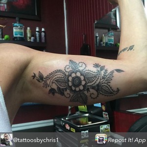 A-great-recreation-of-one-of-my-favorite-henna-tattoo-designs-I-did-.-.-.Repost-from-@tattoosbychris