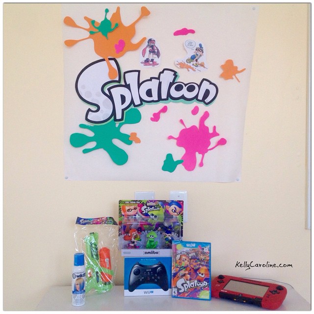 All set for our #Splatoon party tonight! Got out special edition Splatoon amiibos three pack! #amiibo #amiibos #procontroller #nintendo #splatoons #videogame #getinked #squid #inkling #inklingboy #inklinggirl #poster #art #hairdye #blue #splat #ink #gaming #wii #wiiu