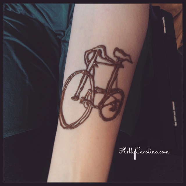 Hello all of you bicycle riders out there  this henna tattoo is for you! #henna #hennas #hennapro #hennalife #michigan #hennaartist #kellycaroline #michigan #bike #bicycle #tattoo #tattoos #ink #ypsilanti #annarbor #bikes #outdoors #nature #hobby