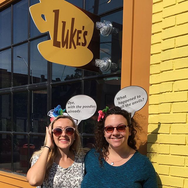 So today was #nationalgilmoregirlsday celebrating their #netflix return so we had #lukescoffee at #avalonbakery in #Detroit . Of course I can't just wait in line and NOT have costume, but how do you dress up like #gilmoregirls ? Well, I made quote headbands for us to wear of quotes from the show :) problem solved! #lukesdetroit #lukes #diy #crafts #girlythings