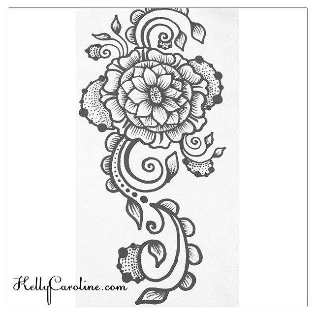 A long mandala design that would be really pretty on a forearm or upper thigh ;-)