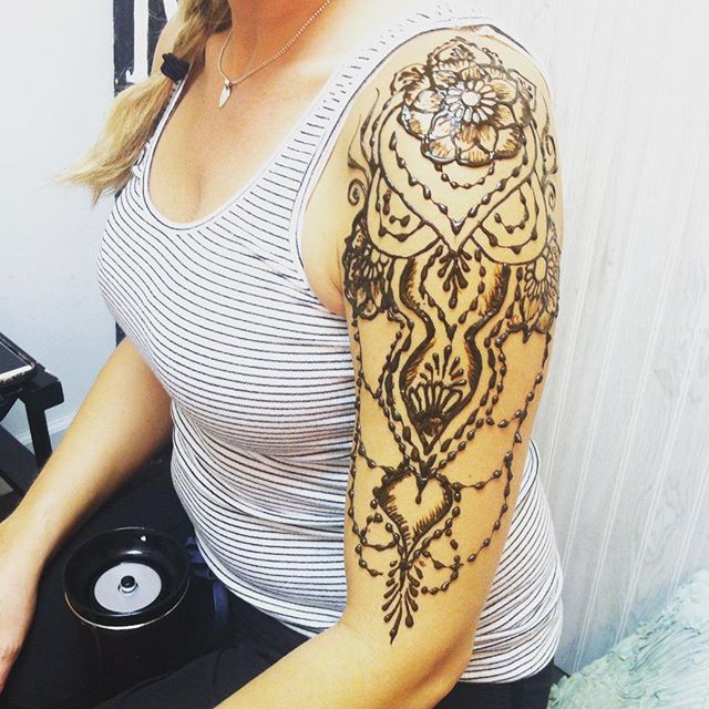 henna yesterday in the studio ::