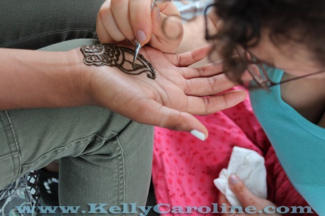 Want to book a henna party? email kelly@kellycaroline.com