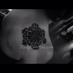 Simple henna shoulder design Simple henna design, shoulder henna