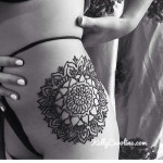 henna, erotic henna, henna tattoo, hip henna, hip henna design, henna tattoos, thigh henna design